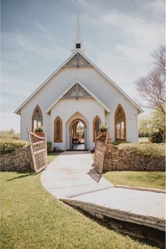 Weiße Hochzeitskapelle
